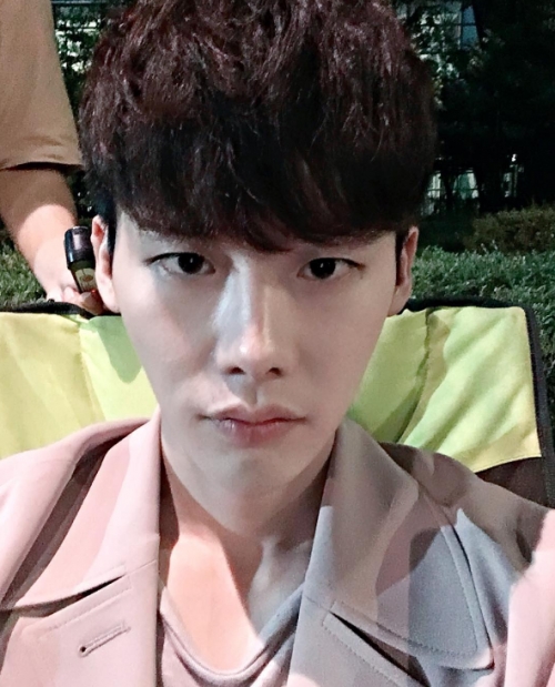 (사진=이종석 인스타그램)