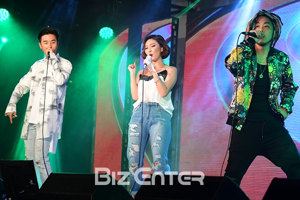 ▲(왼쪽부터)베이식, 마마무 화사, G2(사진=윤예진 기자 yoooon@)