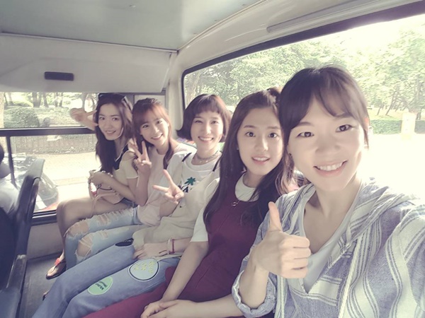 ▲배우 류화영, 한승연, 박은빈, 박혜수, 한예리(사진=한승연 인스타그램)