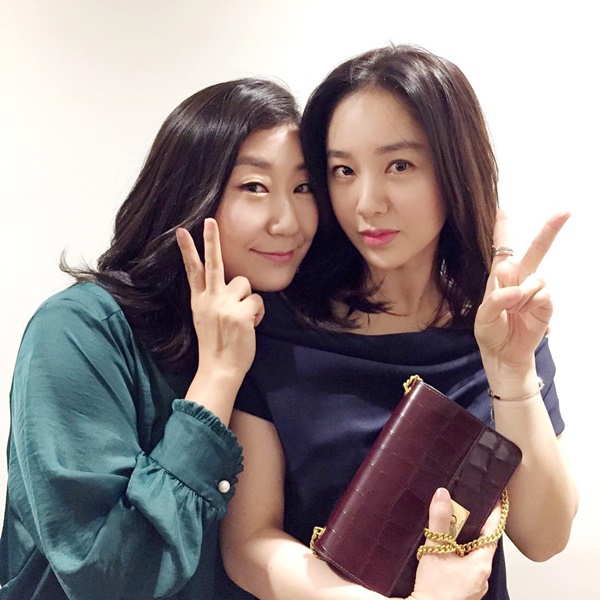 ▲배우 라미란, 박주미(사진=씨제스엔터테인먼트 공식 인스타그램)