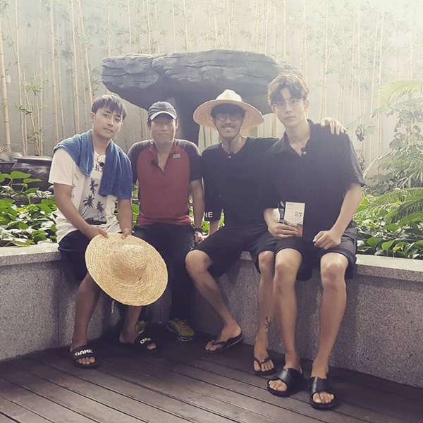 ▲배우 손호준, 유해진, 차승원, 남주혁(사진=차승원 인스타그램)