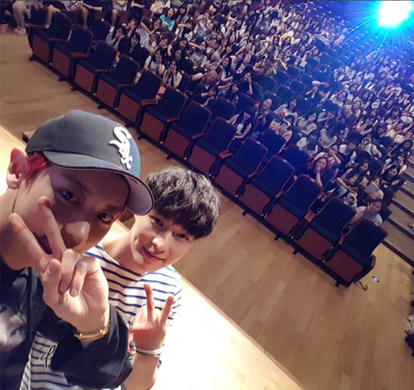 ▲엑소 찬열 레이(사진=찬열 인스타그램)