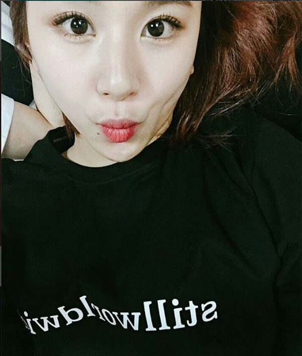 ▲트와이스 채영(사진=트와이스 공식 인스타그램)