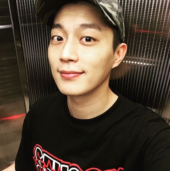 (사진=윤두준 인스타그램)