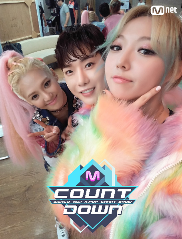 ▲'엠카운트다운' 트리플(triple) T(사진=Mnet 엠카운트다운 트위터)