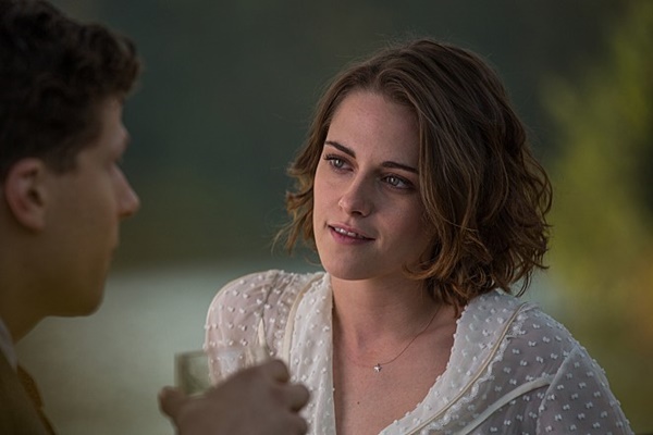 ▲배우 크리스틴 스튜어트(사진=영화 '카페 소사이어티' 스틸 컷)