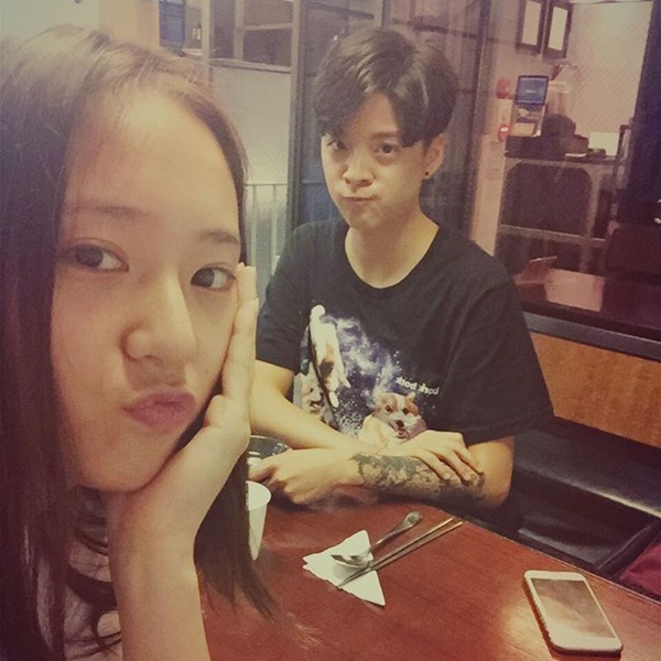 ▲에프엑스 크리스탈, 엠버(사진=에프엑스 엠버 인스타그램)