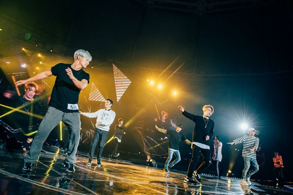 ▲16년 만에 콘서트를 개최하는 1세대 아이돌 그룹 젝스키스(사진=YG엔터테인먼트)