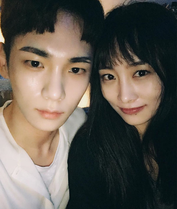 ▲'혼술남녀'에서 배우로 활약 중인 샤이니 키가 니콜과의 우정을 과시했다.(사진=키 인스타그램)