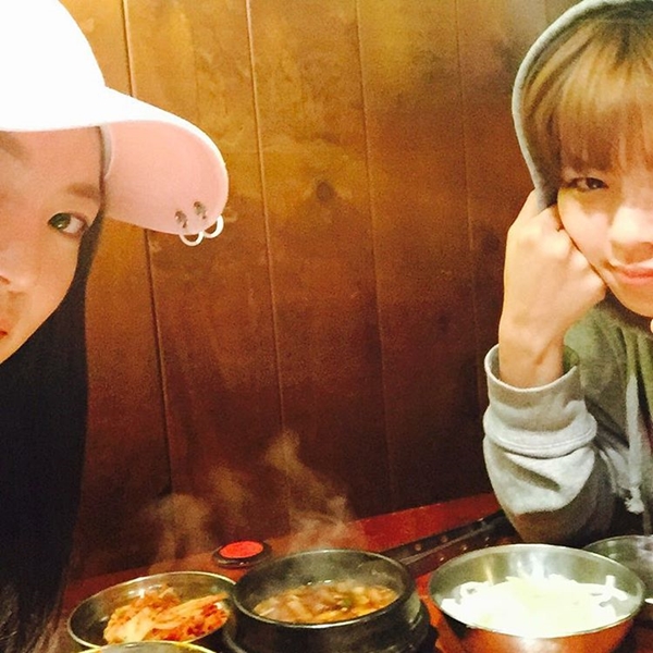 ▲공승연, 트와이스 정연(사진=공승연 인스타그램)