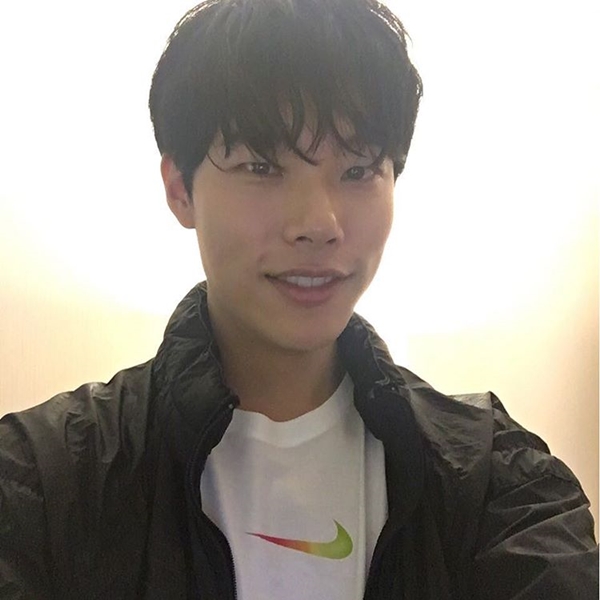 ▲배우 류준열(사진=류준열 인스타그램)