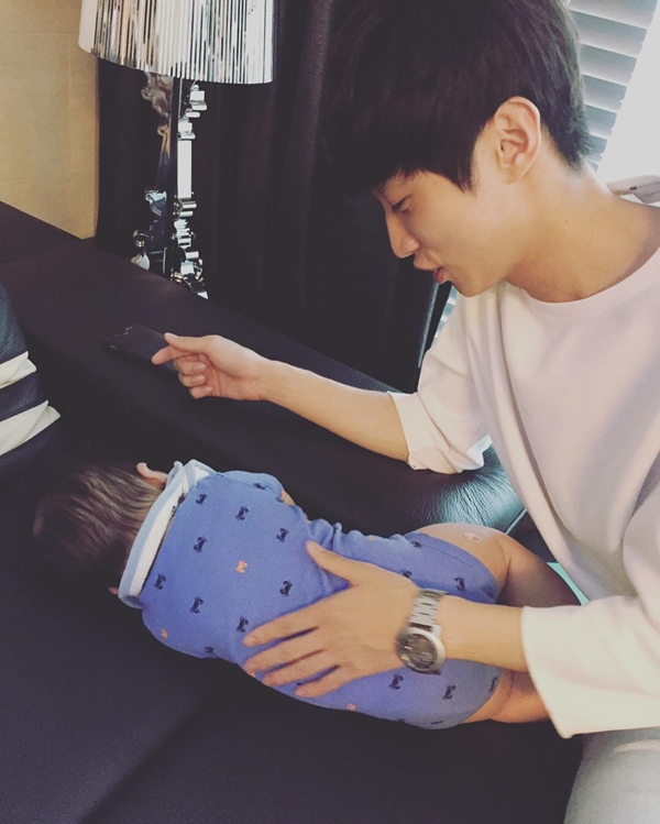 ▲B1A4 진영(사진=B1A4 진영 인스타그램)