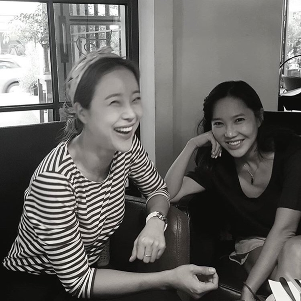 ▲가수 백지영, 쿨 유리(사진=백지영 인스타그램)