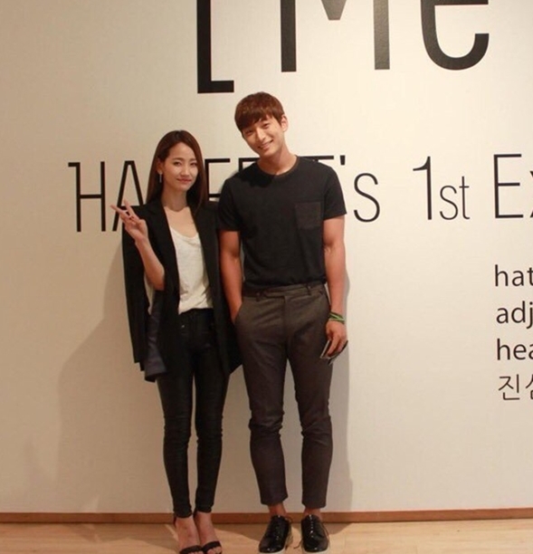 (▲진운 예은 열애 인스타그램)