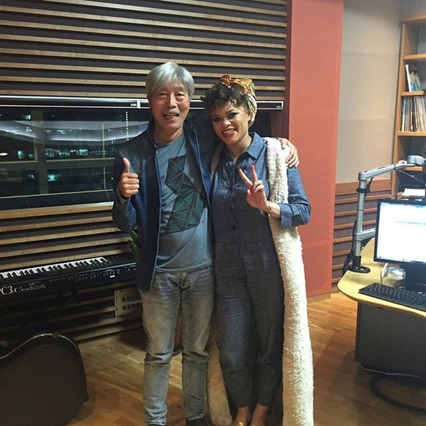 ▲MBC FM4U '배철수의 음악캠프' DJ 배철수, 안드라 데이(사진=배철수 인스타그램)