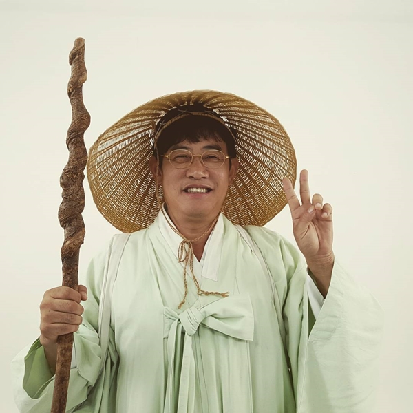 ▲JTBC 새 예능 '한끼줍쇼' 이경규(사진=이경규 인스타그램)