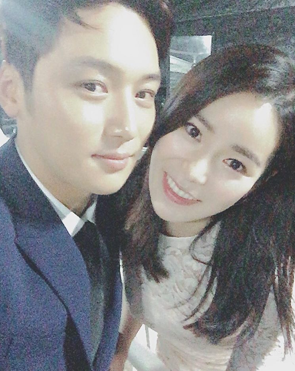 ▲'APAN 스타 어워즈' 변요한 임지연(사진=임지연 인스타그램)