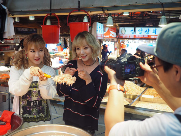 ▲트로트 걸그룹 제이영(사진=소프트벤처스 제공)