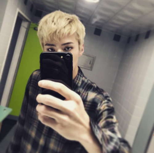 (사진=세훈 인스타그램)