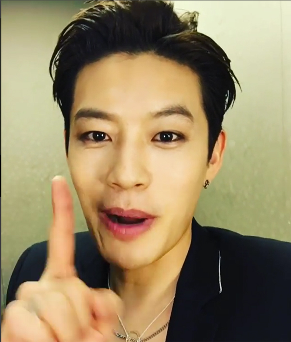 ▲세븐이 14일 0시 음원 공개와 함께 팬들과 소통하는 시간을 가진다.(사진=세븐 인스타그램)