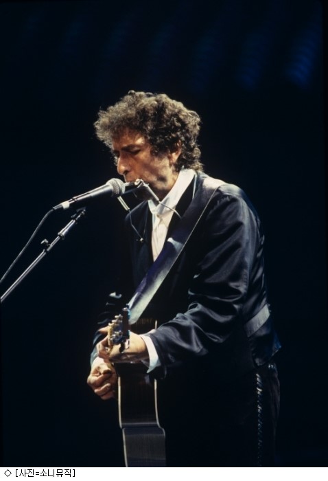 ▲밥 딜런(사진=소니뮤직)