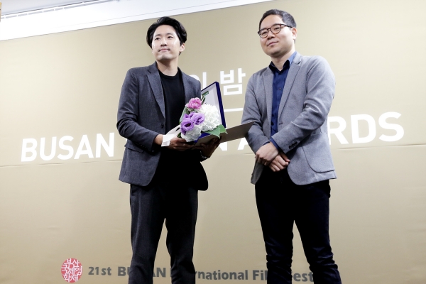 ▲조현훈 감독, CGV아트하우스상 수상
