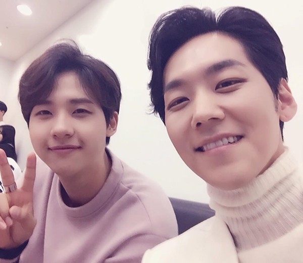 ▲B1A4 신우, 팝페라가수 카이(사진=카이 인스타그램)