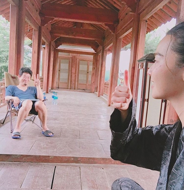 ▲SBS 월화드라마 '달의 연인 보보경심 려' 성동일, 지헤라(사진=지헤라 인스타그램)