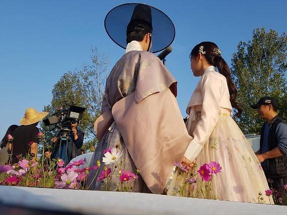 (사진='구루미' 스태프(@styleevo77) 인스타그램)