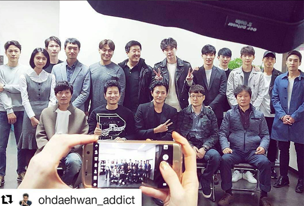 ▲오대환이 영화 'v.i.p.' 출연 배우들이 모인 사진을 공개했다.(사진=오대환 인스타그램)