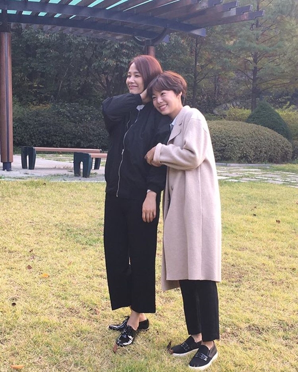 ▲배우 김현주, 윤지원(사진=윤지원 인스타그램)