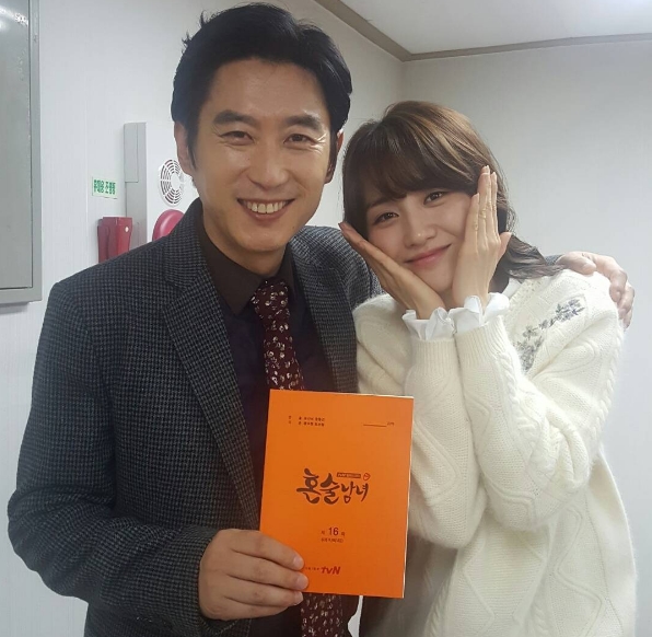 (▲tvN '혼술남녀' 박하선 인스타그램, 김원해)