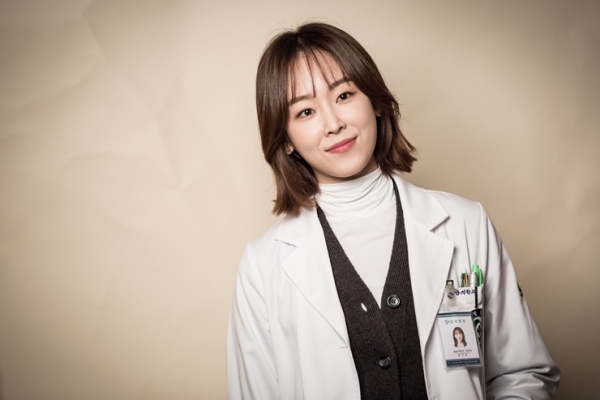 ▲'낭만닥터 김사부' 윤서정 역의 배우 서현진(사진=SBS)