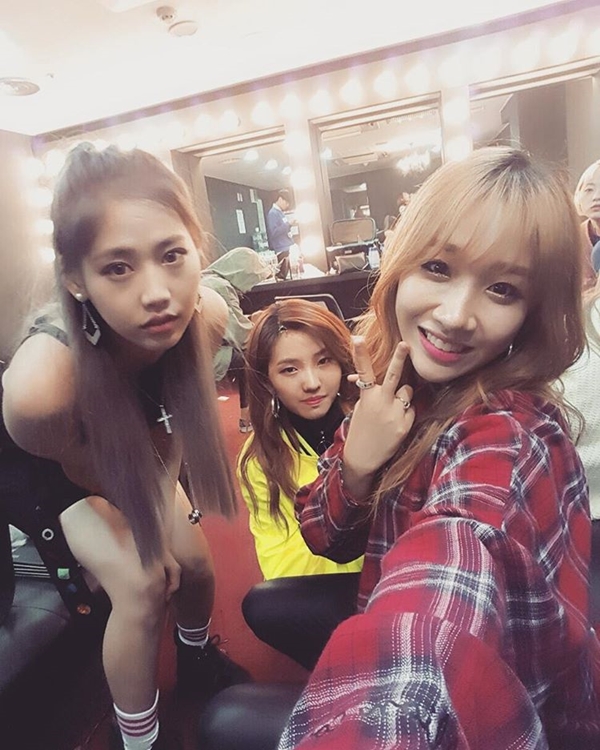 ▲래퍼 육지담, 전소연, 유나킴(사진=유나킴 인스타그램)