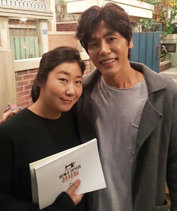 ▲KBS2 '월계수 양복점 신사들' 라미란, 최성국(사진=최성국 인스타그램)