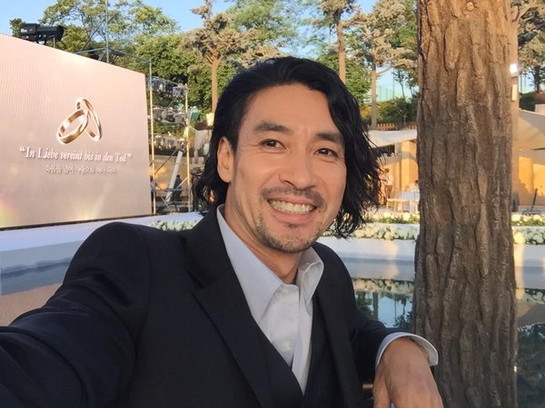 ▲가수 겸 배우 신성우(사진=신성우 SNS)