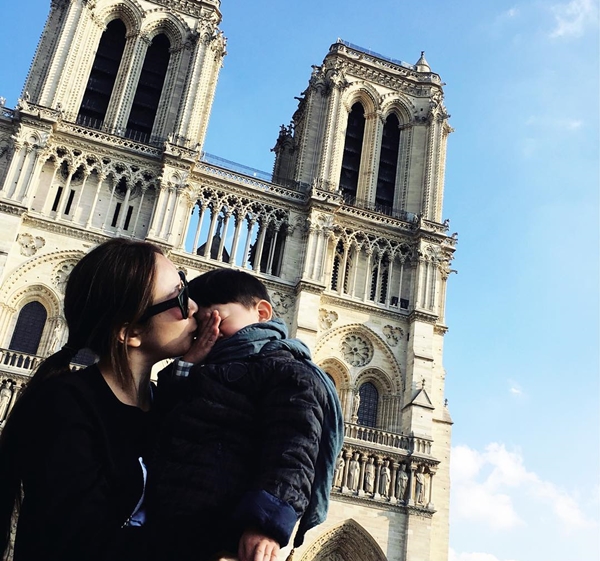 ▲배우 김효진, 아들 유수인(사진=김효진 인스타그램)