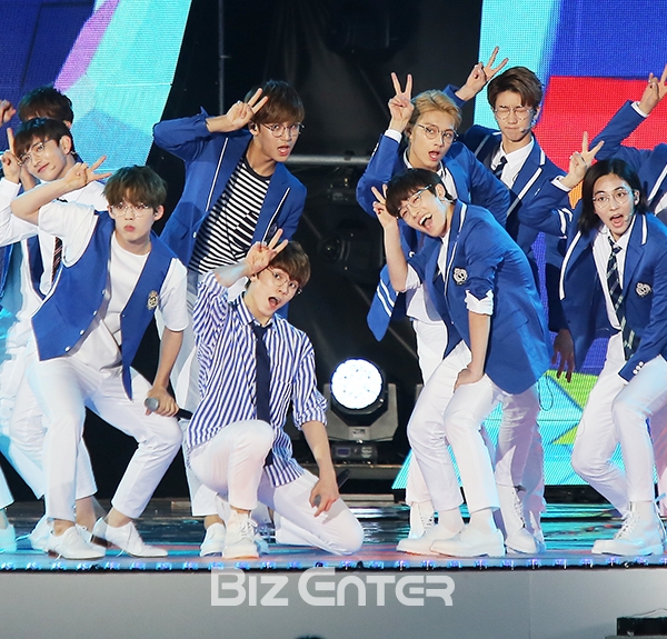 ▲그룹 세븐틴(사진=비즈엔터DB)