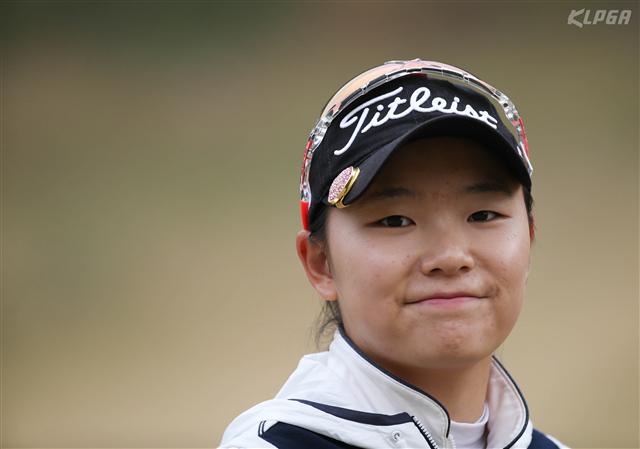 [팬텀클래식2R성적]1.홍진주-허윤경 -6, 3.박성현 -4, 8.김민선 -3, 10.이승현 -2, 16.김해림-최혜진(A) -1