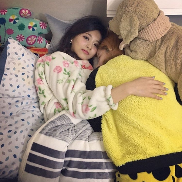 ▲그룹 트와이스 쯔위, 다현(사진=트와이스 공식 인스타그램)