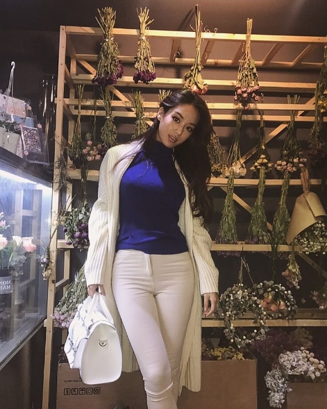 (▲식케이-김희정 열애설. 김희정 인스타그램)