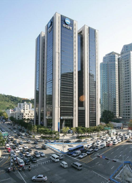 ▲우리은행 명동 본점 전경.(사진제공=우리은행)