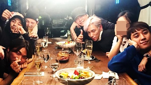 ▲YG엔터테인먼트 양현석 대표, 그룹 빅뱅(지드래곤, 태양, 대성, 탑, 승리)(사진=양현석 인스타그램)