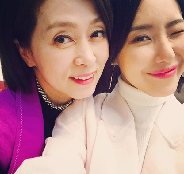 ▲'여자의 비밀' 문희경 김윤서(사진=김윤서 인스타그램)