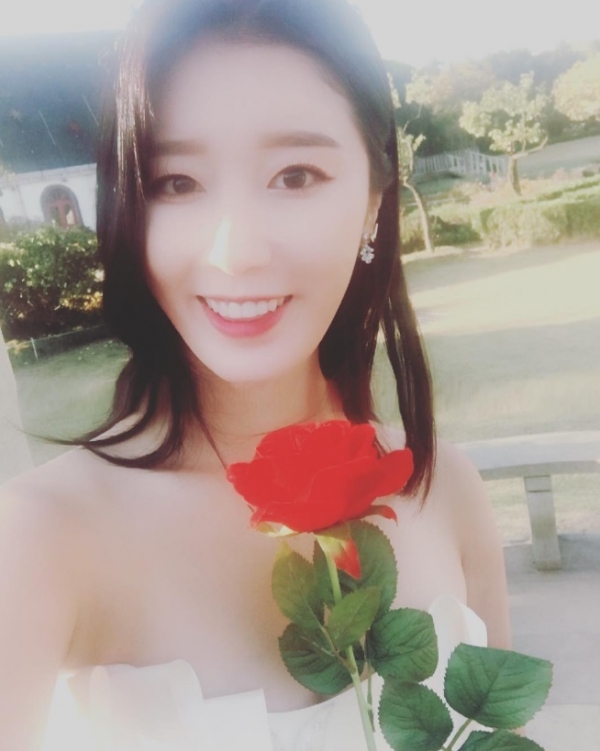 ▲가수 나비(사진=나비 인스타그램)