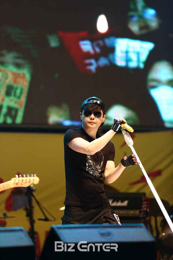 ▲가수 이승환(사진=오병돈 객원기자)