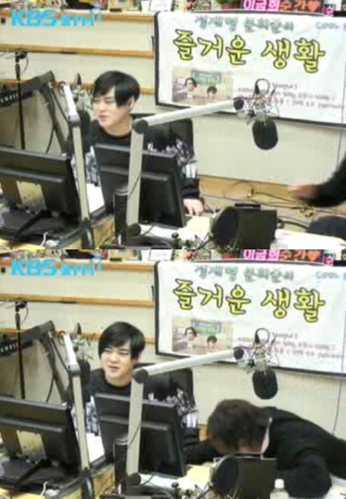 ▲DJ 문희준, 정재형(사진=KBS 쿨FM '정재형 문희준의 즐거운 생활')