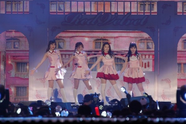 ▲2016 멜론뮤직어워드 레드벨벳(MBC플러스 )