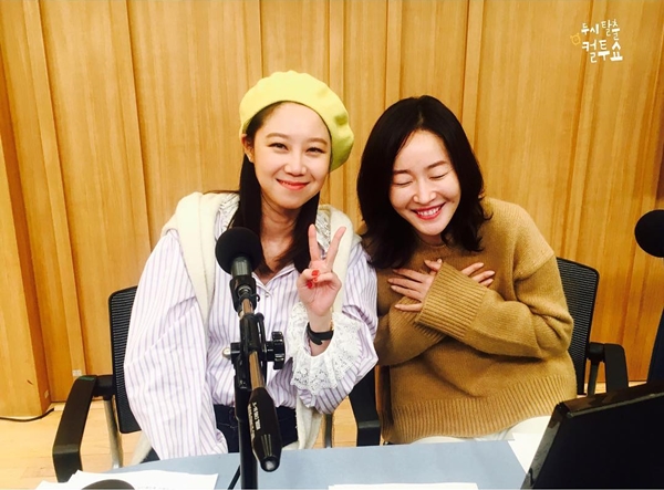 ▲배우 공효진, 엄지원(사진=SBS 파워FM '두시탈출 컬투쇼' 공식 인스타그램)