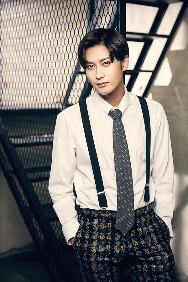 ▲뮤지컬 '인더하이츠' 베이 역의 블락비 재효(사진=세븐시즌스)